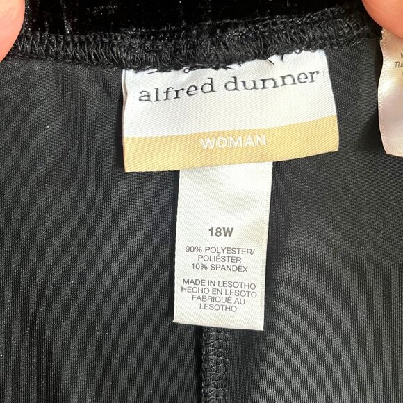 Alfred Dunner Womens Classic Fit Tapered Leg Stretch Black Velvet Pants 18W - Picture 4 of 7